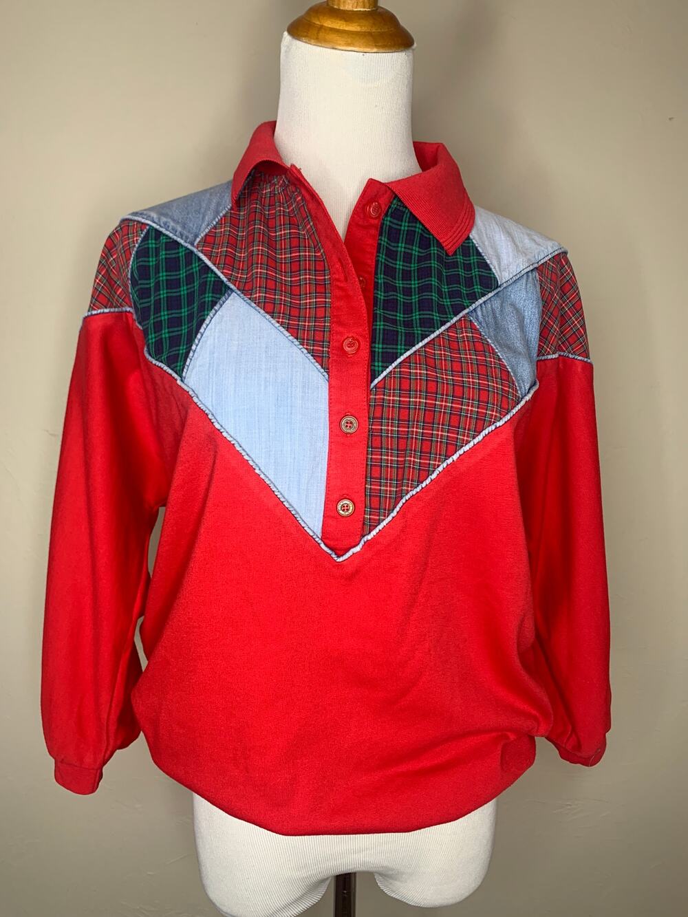Red Henley Pullover Shirt Patchwork Plaid Chambray Sz Medium